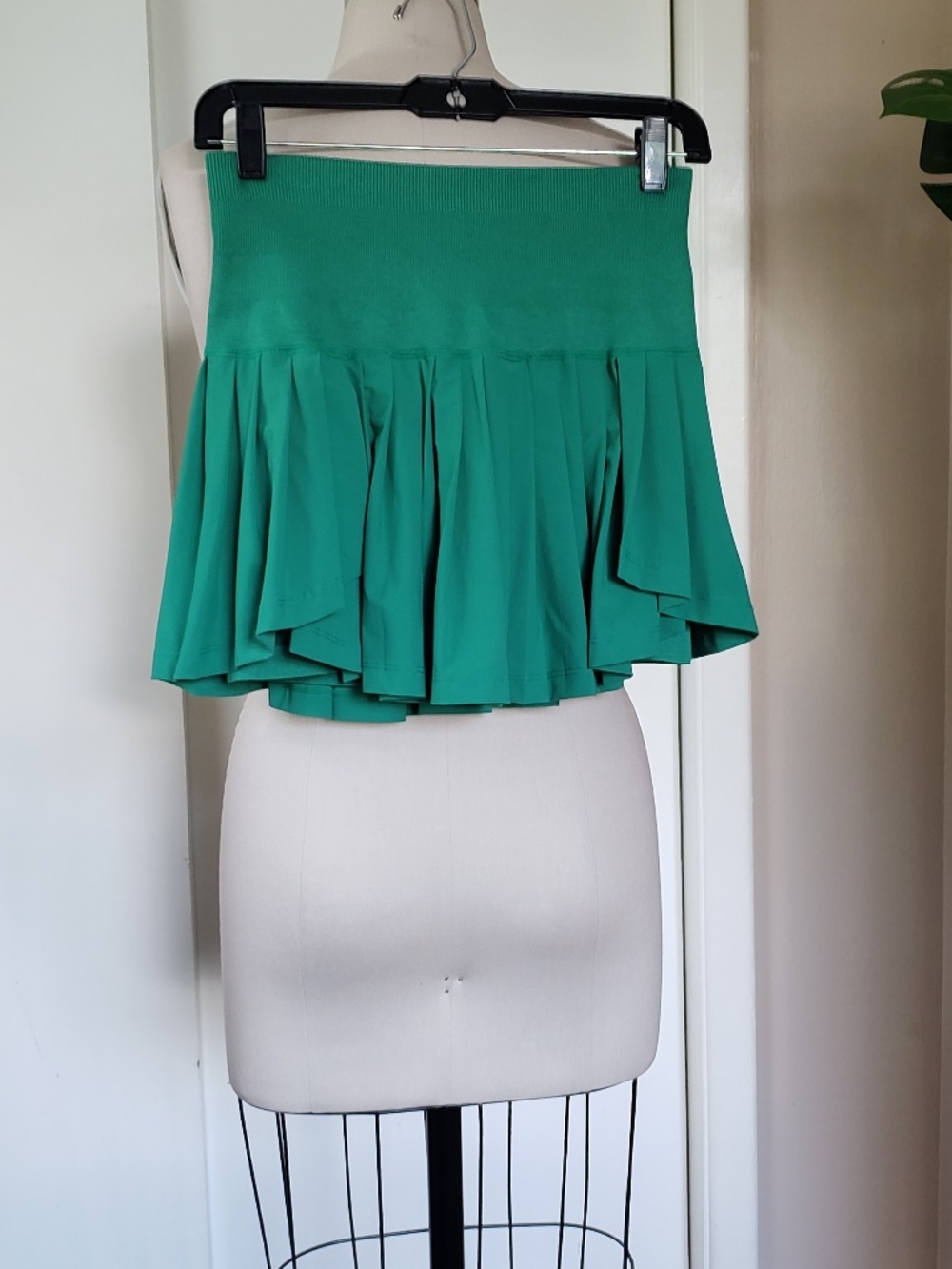 Wilson Tiered Pleated Skort Size Small!